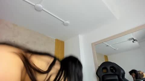 Aurora online show from 12-16-24, 01:43