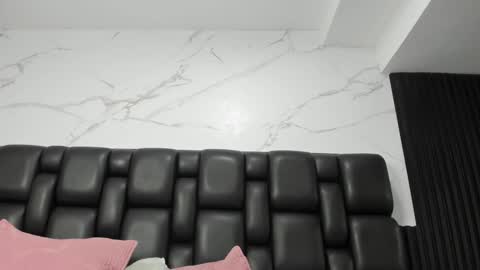 Aurora online show from 12-21-24, 10:40