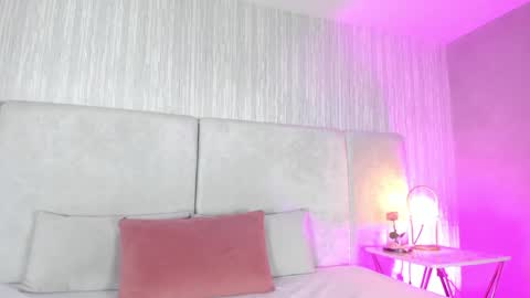 ...  ... online show from 01-31-25, 09:26