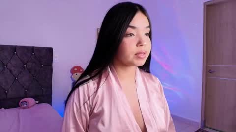 Snapshot of aurorafiore chatting on 09-22-25, 02:13 Aurora online show from 09-22-25, 02:13