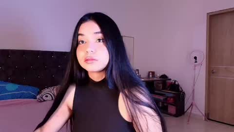 Aurora online show from 12-15-25, 03:44