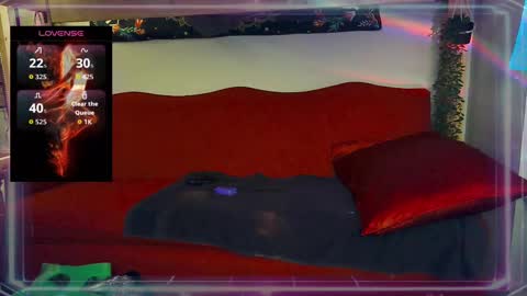 Snapshot of aurorarav3n chatting on 10-07-25, 01:36 Aurora Rav3n online show from 10-07-25, 01:36