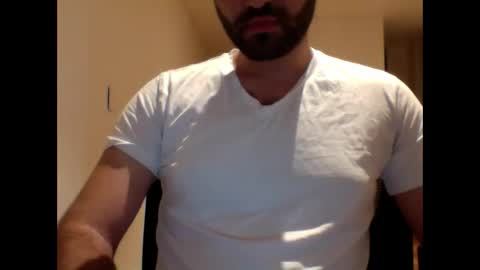 Snapshot of aussie099 chatting on 01-12-25, 10:56 aussie099 online show from 01-12-25, 10:56