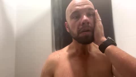 Snapshot of aussieboycal chatting on 02-10-26, 06:01 aussieboycal online show from 02-10-26, 06:01