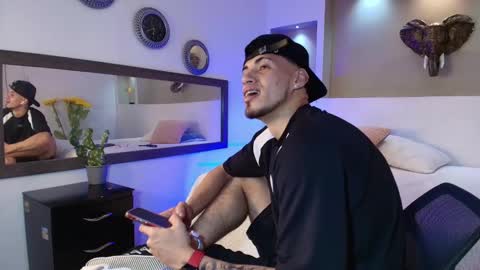 AUSTIN  online show from 12-14-24, 01:38