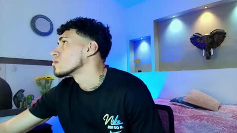 AUSTIN  online show from 12-18-24, 03:04