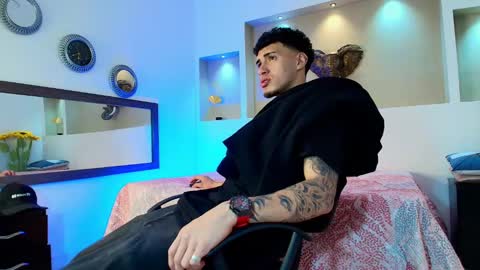 AUSTIN  online show from 12-24-24, 03:38