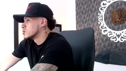 AUSTIN  online show from 02-22-25, 01:13