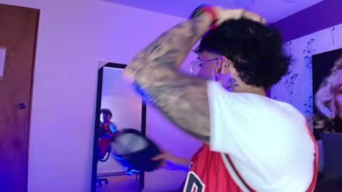 AUSTIN  online show from 03-09-25, 03:32