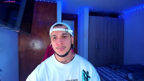 A online show from 01-03-25, 01:38