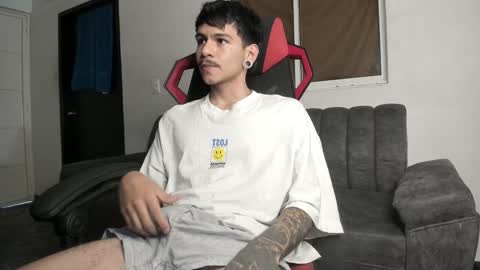 Austin online show from 01-21-25, 09:04