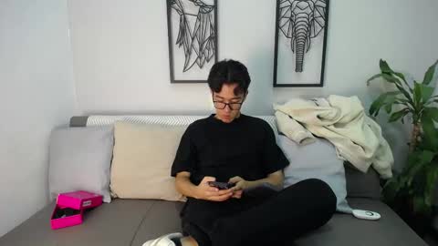 austinreeds online show from 11-28-25, 12:19