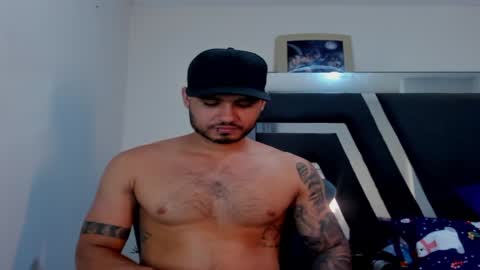 Snapshot of austintorres_ chatting on 12-06-24, 03:19 AustinTorres  online show from 12-06-24, 03:19