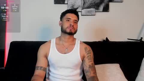 Snapshot of austintorres_ chatting on 09-20-25, 09:05 AustinTorres  online show from 09-20-25, 09:05