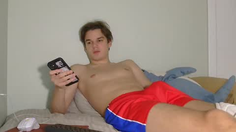 Snapshot of auston_r1ch chatting on 12-20-24, 09:28 Auston 3 online show from 12-20-24, 09:28