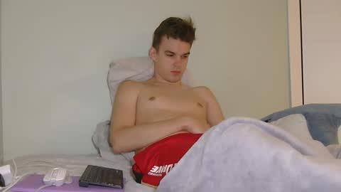 Snapshot of auston_r1ch chatting on 09-29-25, 10:03 Auston 3 online show from 09-29-25, 10:03