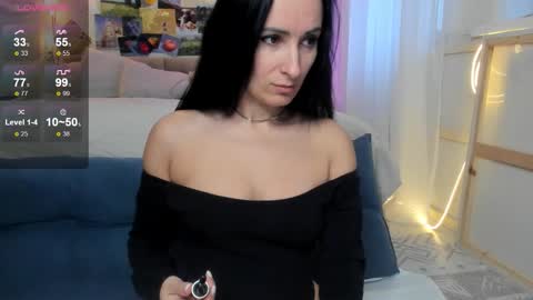 Ava online show from 12-21-25, 09:05