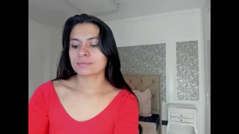 Ava  online show from 11-08-25, 01:00