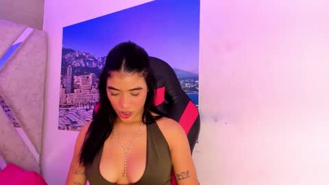Snapshot of ava_wilde chatting on 10-11-25, 07:34 Ava Wilde online show from 10-11-25, 07:34