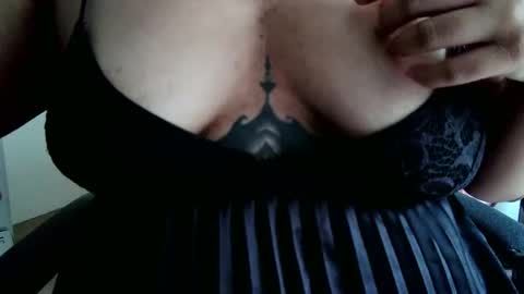 Snapshot of avaasmodeus chatting on 03-06-25, 05:24 Ava Assmodeus online show from 03-06-25, 05:24