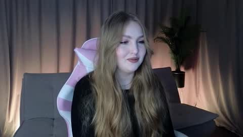 Snapshot of avabitoni chatting on 02-24-26, 07:28 avabitoni online show from 02-24-26, 07:28