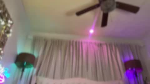 Snapshot of avalonnfoxx chatting on 01-07-25, 05:53 AvalonnFoxx online show from 01-07-25, 05:53