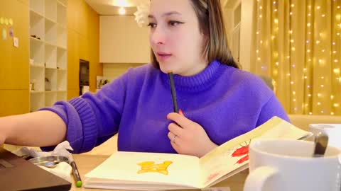 Kate  online show from 01-14-25, 08:26