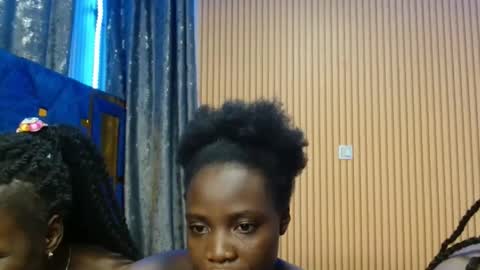 Avian online show from 11-29-25, 03:31