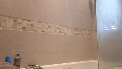 Snapshot of avidfan123 chatting on 09-12-25, 08:58 avidfan123 online show from 09-12-25, 08:58