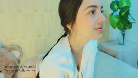 Avilyn online show from 02-21-26, 04:19