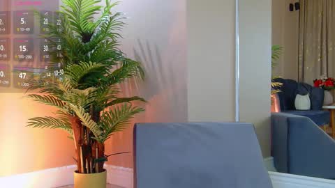 AVRILL CYRUX online show from 09-11-25, 07:08