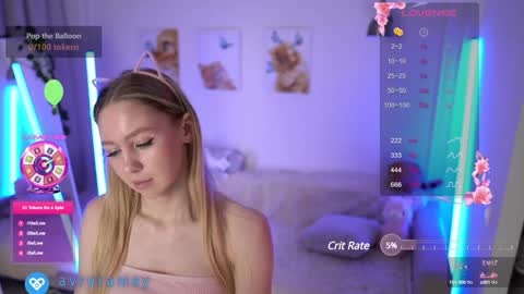 Avrora online show from 12-19-24, 02:46