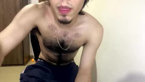 AndrewXxl independent online show from 10-24-25, 01:03