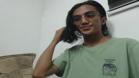 Snapshot of awake_my_bighardcock chatting on 10-19-25, 01:28 nahara online show from 10-19-25, 01:28