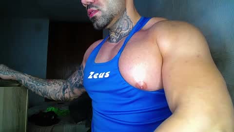 Snapshot of awerio7777 chatting on 12-13-24, 03:11 Santiago777 online show from 12-13-24, 03:11