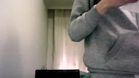 awesenheit online show from 12-31-24, 01:19