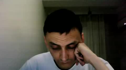 awesenheit online show from 11-29-25, 03:09