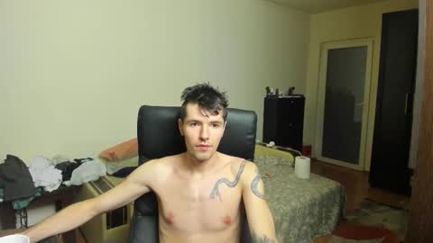 Justin online show from 09-10-25, 03:12