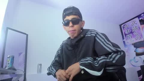 Snapshot of axeel_boy_ chatting on 09-20-25, 01:34 Axel online show from 09-20-25, 01:34