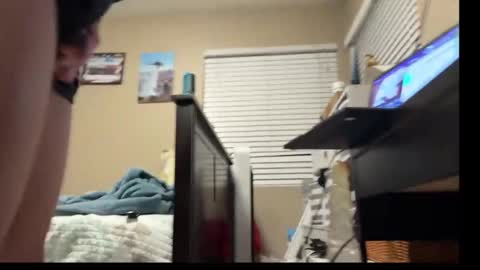 Snapshot of axel101101 chatting on 02-01-25, 01:51 Axel Palacios online show from 02-01-25, 01:51