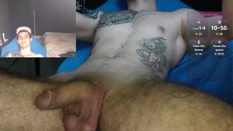 Axel online show from 12-19-25, 03:52