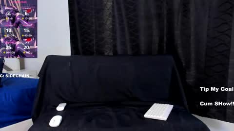 Snapshot of axel_cifer chatting on 03-10-25, 06:56 Axel cifer online show from 03-10-25, 06:56