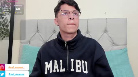 Axel Evanss online show from 02-01-25, 01:09
