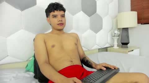 Axel Forte online show from 10-04-25, 01:20