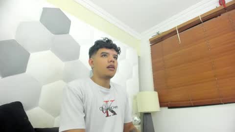 Axel Forte online show from 12-18-25, 12:33