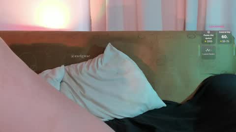 Sebstian online show from 04-15-26, 07:54