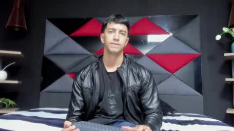 Snapshot of axel_hendrick chatting on 02-10-26, 11:58 axel_hendrick online show from 02-10-26, 11:58