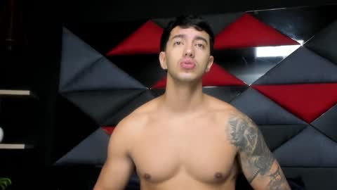 Snapshot of axel_hendrick chatting on 02-19-26, 12:12 axel_hendrick online show from 02-19-26, 12:12