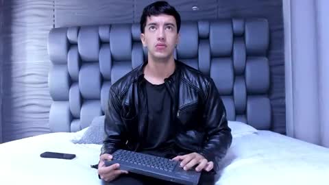 Snapshot of axel_hendrick chatting on 02-26-26, 11:42 axel_hendrick online show from 02-26-26, 11:42