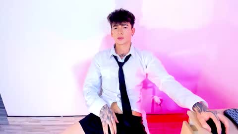 Snapshot of axel_inkshade chatting on 01-15-26, 04:17 Axel online show from 01-15-26, 04:17